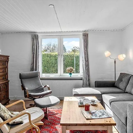 4019-stege-udbyvej-15 Feriehus Stege