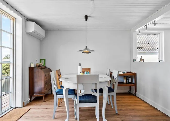 4019-stege-udbyvej-15 Feriehus Stege